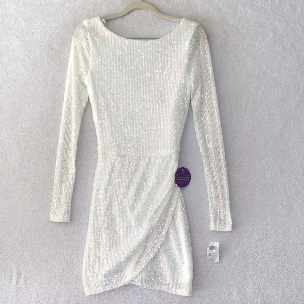 Windsor Juniors White Sequin Bodycon Long Sleeve Mini Dress Size 3